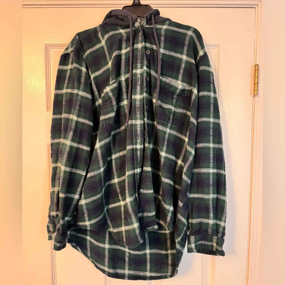 American Eagle hooded flannel